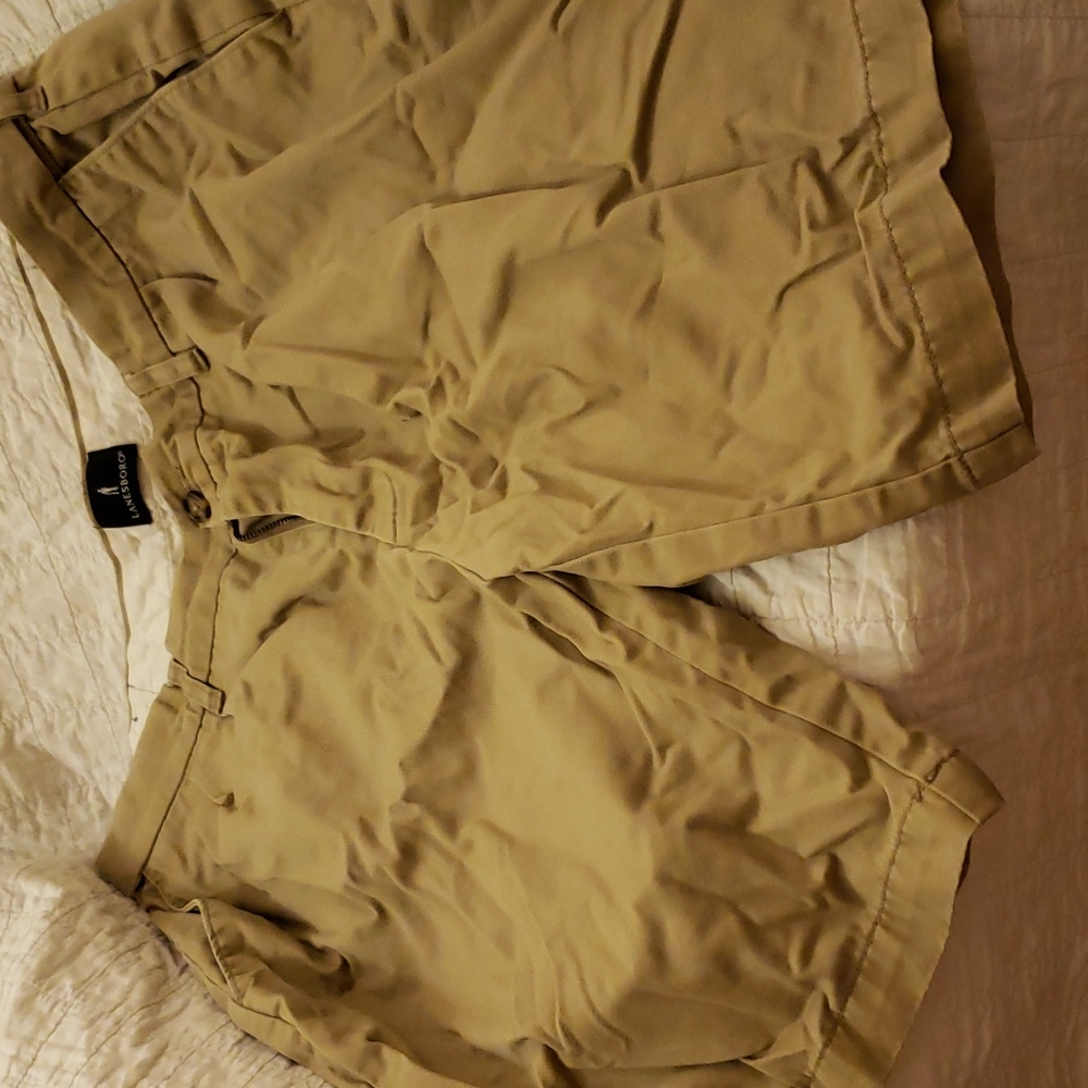Men's khaki shorts 36W